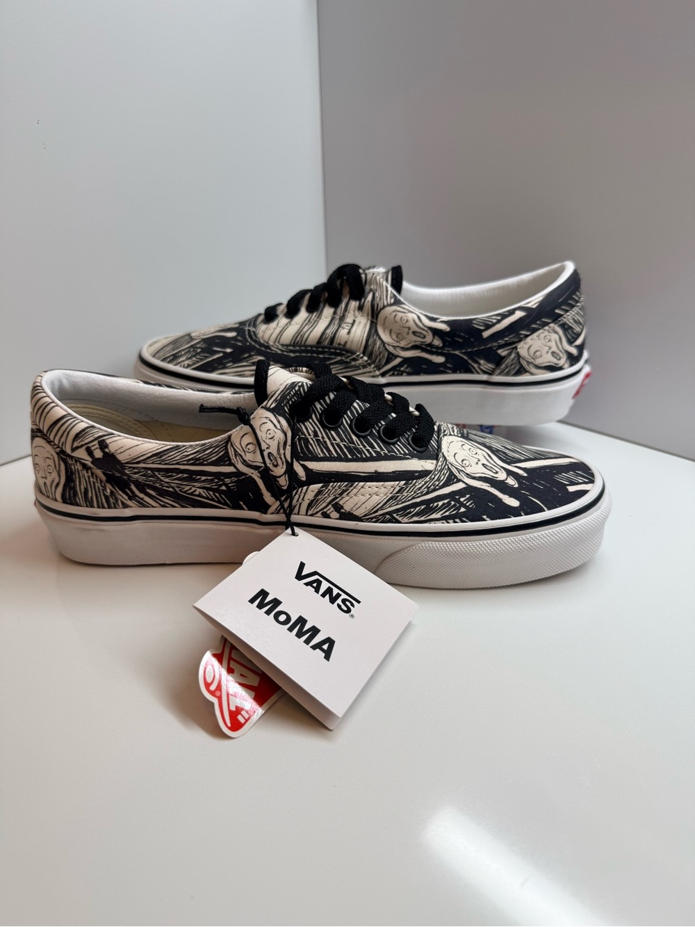 🎨 Limited Edition: Vans x MoMA Era "The Scream" (Edvard Munch) 🎨 M6.5/W8